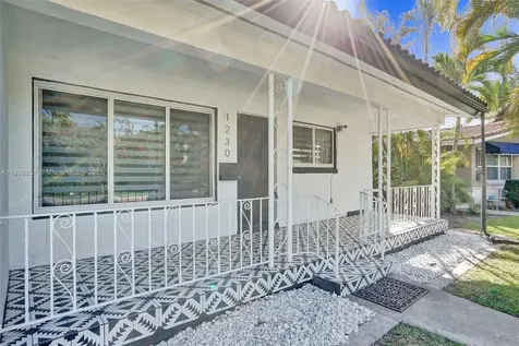 1230 Johnson Street Hollywood FL 33019