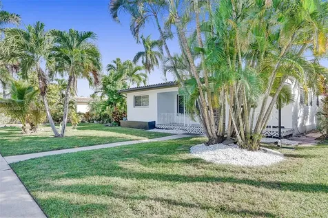 1230 Johnson Street Hollywood FL 33019