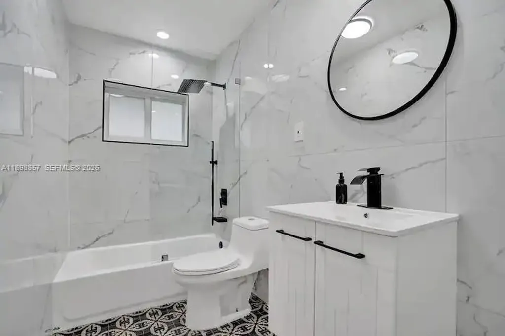 2100 SW 28th Way Fort Lauderdale FL 33312