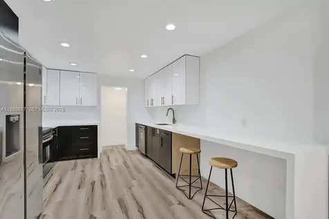 2100 SW 28th Way Fort Lauderdale FL 33312