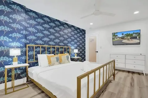2100 SW 28th Way Fort Lauderdale FL 33312