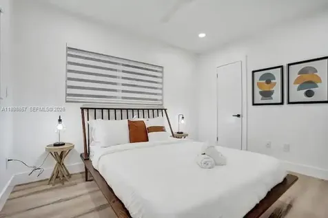 2100 SW 28th Way Fort Lauderdale FL 33312