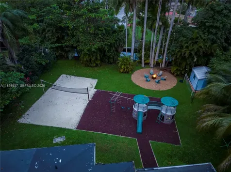 2100 SW 28th Way Fort Lauderdale FL 33312