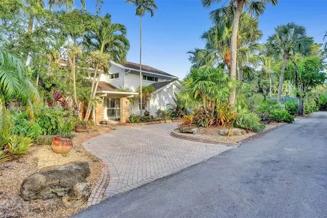 2120 SW 28th Way Fort Lauderdale FL 33312