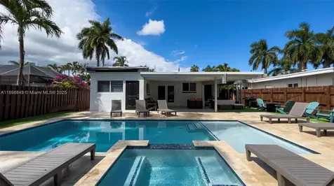 1230 Johnson Street Hollywood FL 33019