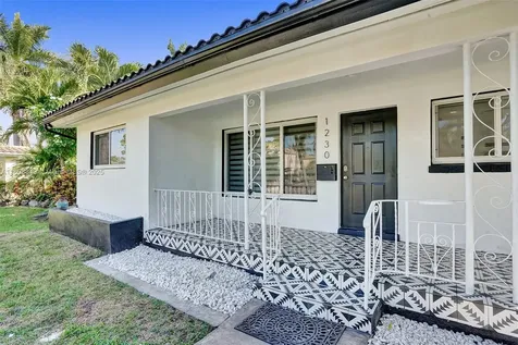 1230 Johnson Street Hollywood FL 33019