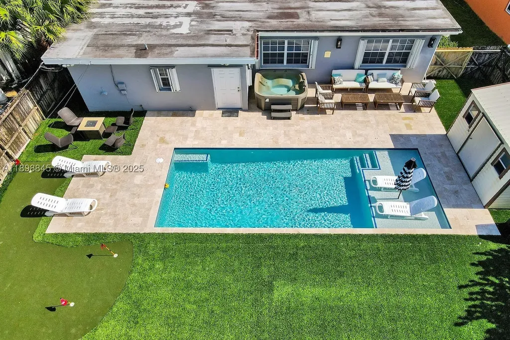 1305 Funston Street Hollywood FL 33019