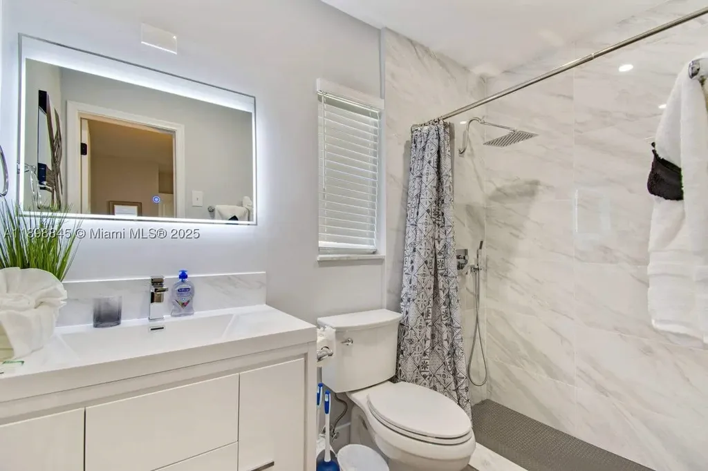 1305 Funston Street Hollywood FL 33019