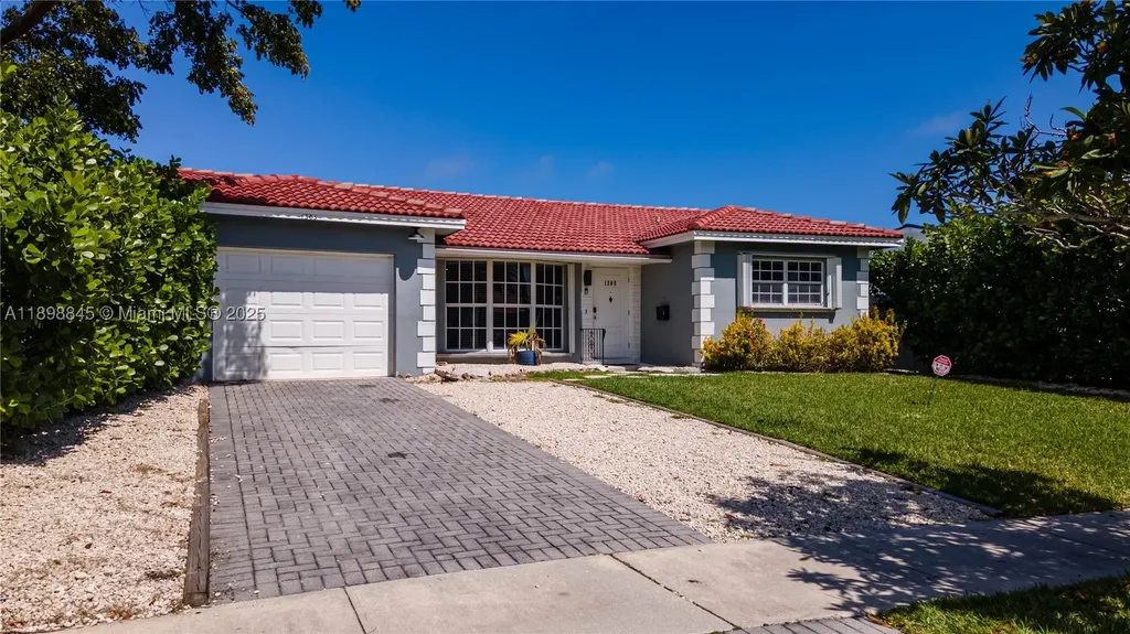 1305 Funston Street Hollywood FL 33019