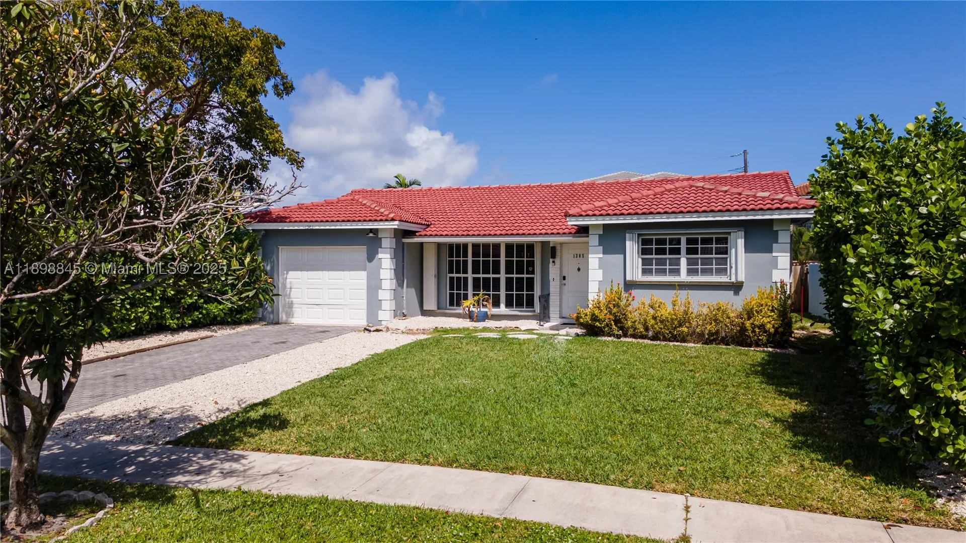 1305 Funston Street Hollywood FL 33019