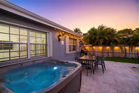 1305 Funston Street Hollywood FL 33019