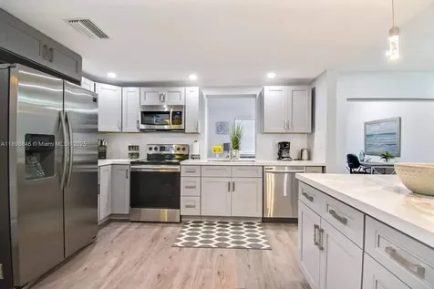 1305 Funston Street Hollywood FL 33019