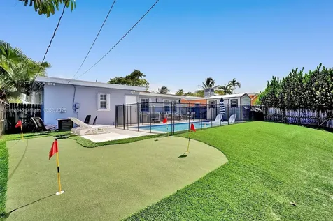 1305 Funston Street Hollywood FL 33019
