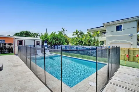 1305 Funston Street Hollywood FL 33019