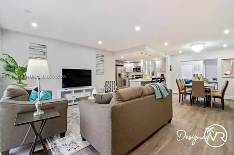 1305 Funston Street Hollywood FL 33019