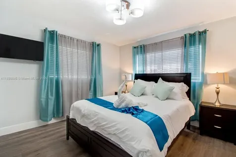 1305 Funston Street Hollywood FL 33019
