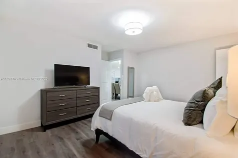 1305 Funston Street Hollywood FL 33019