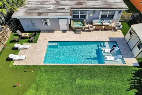 1305 Funston Street Hollywood FL 33019