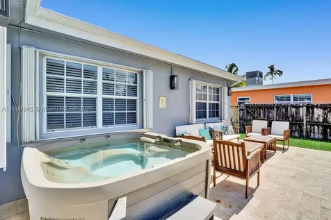 1305 Funston Street Hollywood FL 33019