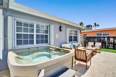 1305 Funston Street Hollywood FL 33019