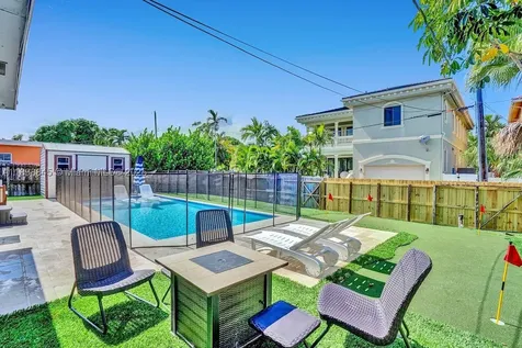 1305 Funston Street Hollywood FL 33019