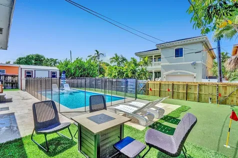 1305 Funston Street Hollywood FL 33019