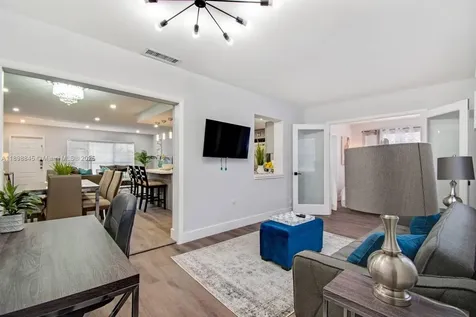 1305 Funston Street Hollywood FL 33019