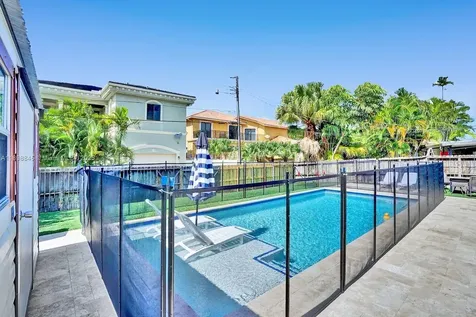 1305 Funston Street Hollywood FL 33019