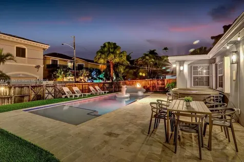 1305 Funston Street Hollywood FL 33019