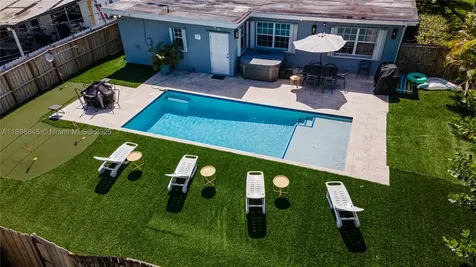 1305 Funston Street Hollywood FL 33019