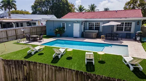1305 Funston Street Hollywood FL 33019