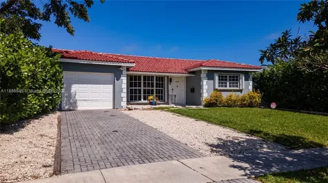 1305 Funston Street Hollywood FL 33019