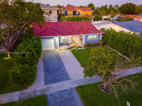 1305 Funston Street Hollywood FL 33019