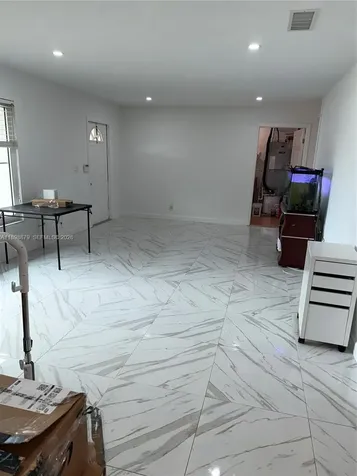 126 Sunflower Circle Royal Palm Beach FL 33411