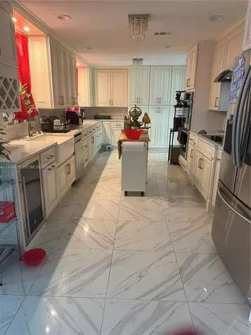 126 Sunflower Circle Royal Palm Beach FL 33411