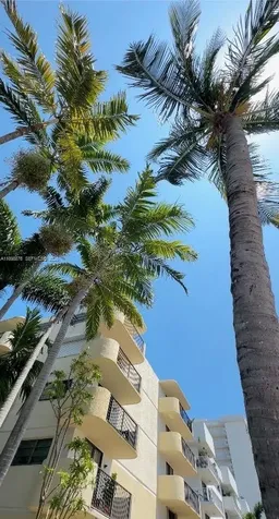 1673 Bay Road Miami Beach FL 33139