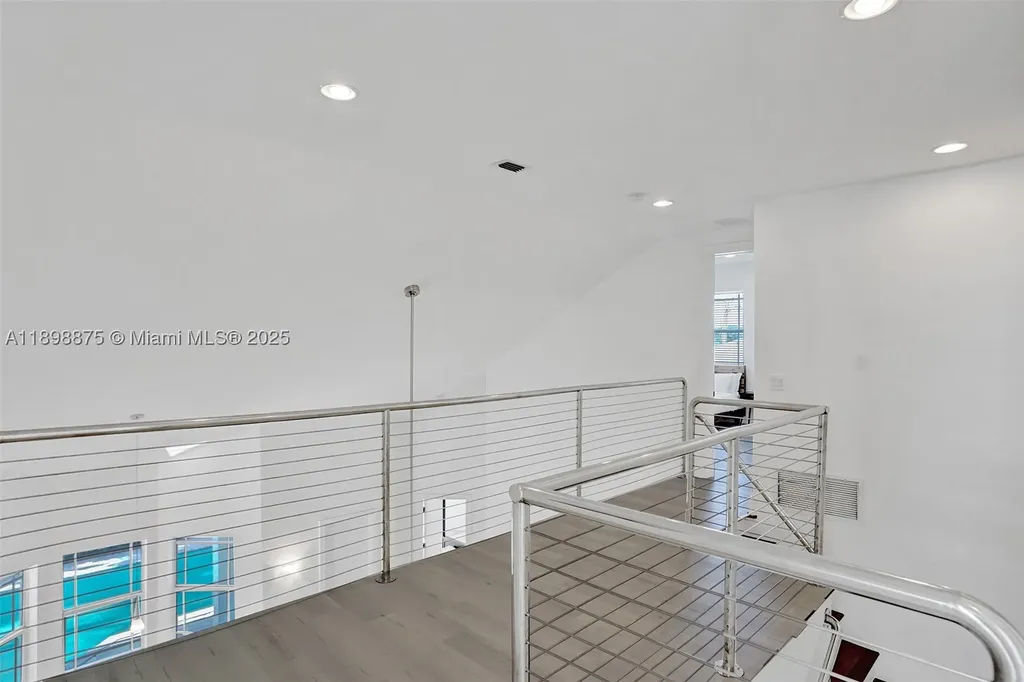 1207 SW 21st Street Fort Lauderdale FL 33315