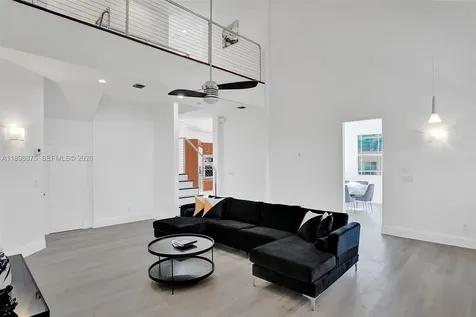 1207 SW 21st Street Fort Lauderdale FL 33315
