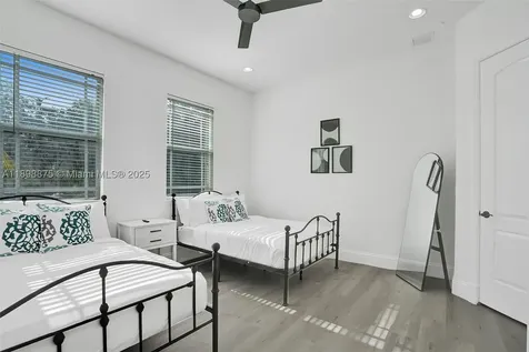 1207 SW 21st Street Fort Lauderdale FL 33315