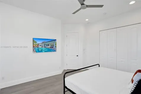 1207 SW 21st Street Fort Lauderdale FL 33315