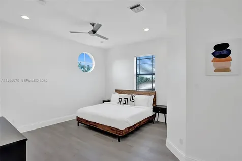 1207 SW 21st Street Fort Lauderdale FL 33315