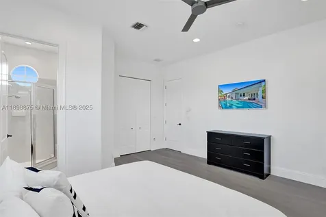 1207 SW 21st Street Fort Lauderdale FL 33315