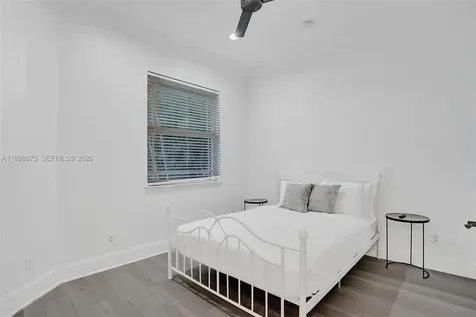 1207 SW 21st Street Fort Lauderdale FL 33315