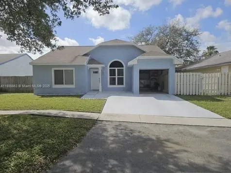 8660 SW 14th Street Pembroke Pines FL 33025