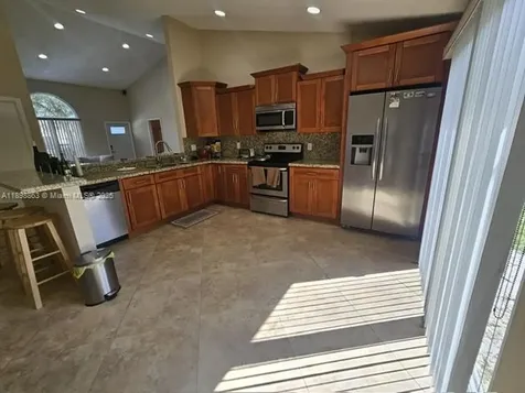 8660 SW 14th Street Pembroke Pines FL 33025