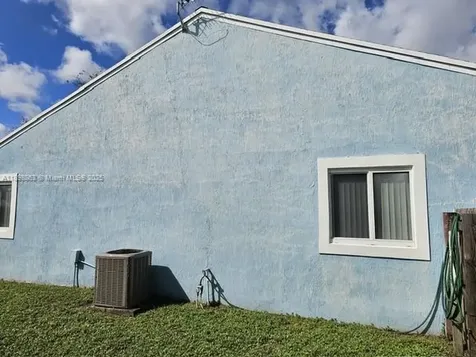 8660 SW 14th Street Pembroke Pines FL 33025
