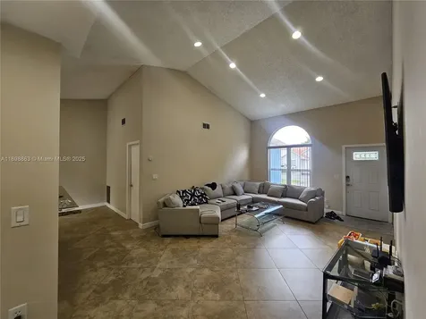 8660 SW 14th Street Pembroke Pines FL 33025