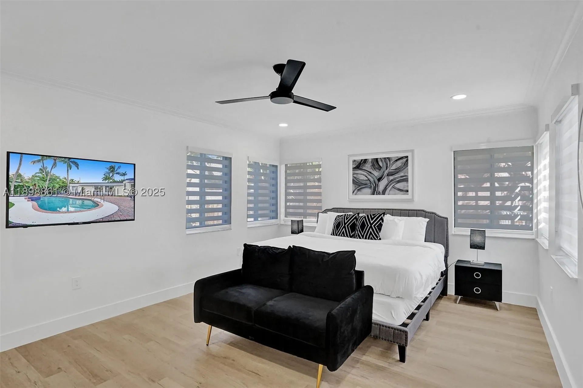 725 Harrison Street Hollywood FL 33019