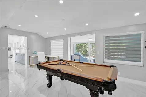 725 Harrison Street Hollywood FL 33019