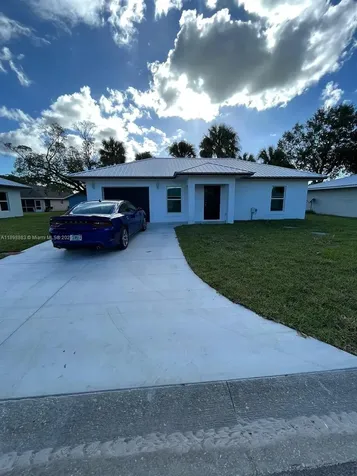 5218 SE 43 Street Okeechobee FL 34974